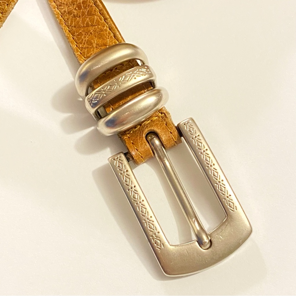 STREETS AHEAD TAN DISTRESSED LEATHER SILVER METAL BUCKLE BELT - Picture 2 of 5